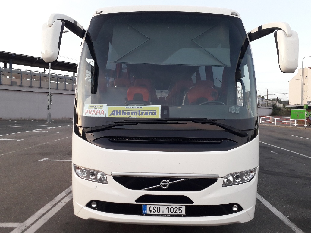 Autobus_volvo_front